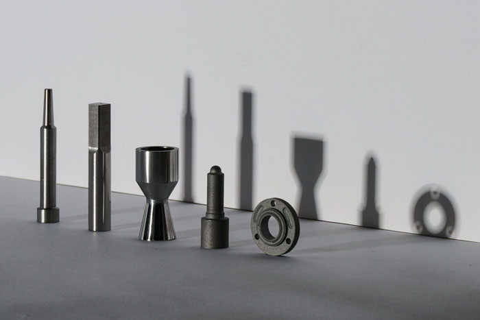 5 metal tool attachments like screwdriver head